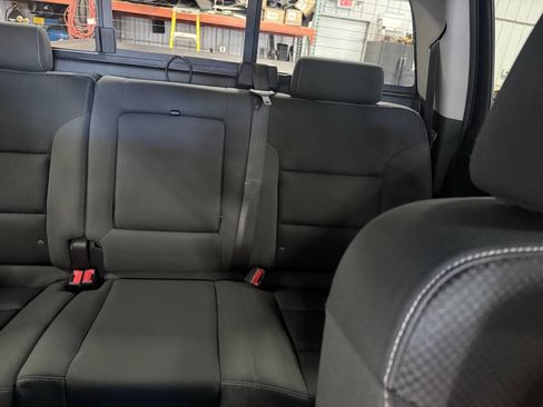 Used 2018 Chevrolet Silverado 1500 LT w/ All Star Edition AWD/4WD image 42