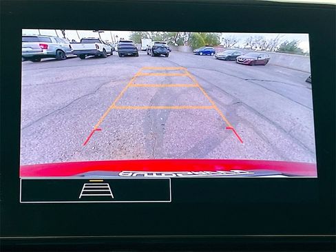 Used 2025 Chevrolet Trax RS w/ Driver Confidence Package image 14