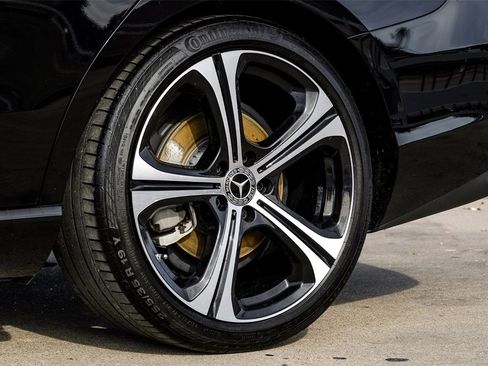 Used 2022 Mercedes-Benz C 300 Sedan w/ Exclusive Trim Package image 62