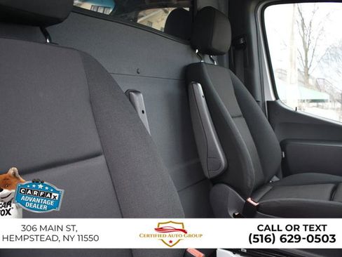 Used 2024 Mercedes-Benz eSprinter 170 Cargo image 23