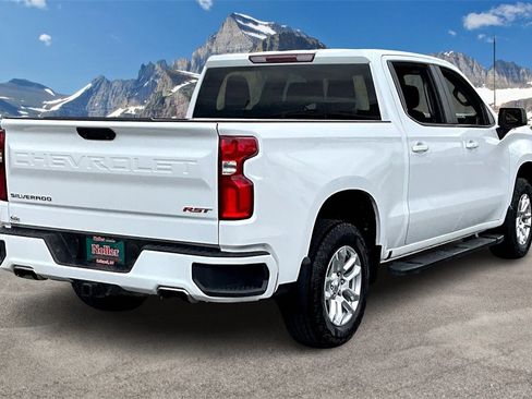 Used 2023 Chevrolet Silverado 1500 RST image 2