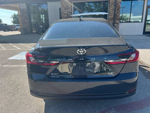 Used 2026 Toyota Camry LE w/ Convenience Package FWD image 12