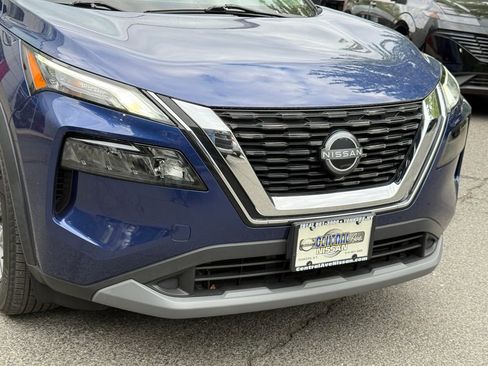 Used 2023 Nissan Rogue S AWD/4WD image 8