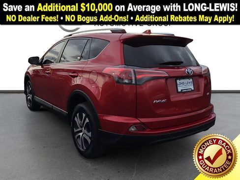 Used 2016 Toyota RAV4 LE image 4