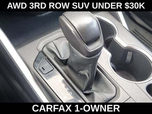 Used 2022 Toyota Highlander L AWD/4WD image 37