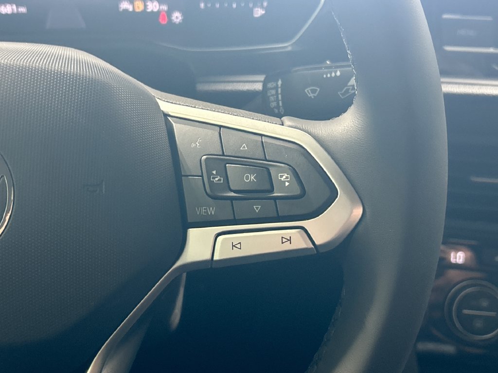 Used 2022 Volkswagen Jetta SE FWD image 15