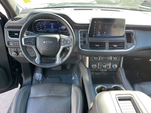 Used 2023 Chevrolet Suburban Z71 w/ Luxury Package image 26