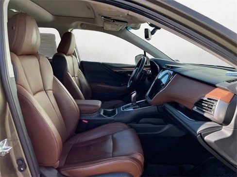 Used 2022 Subaru Outback Touring image 25