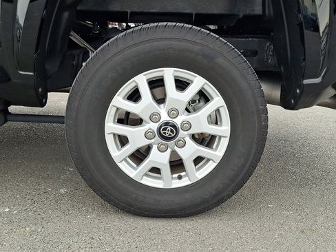 Used 2024 Toyota Tacoma SR5 image 8