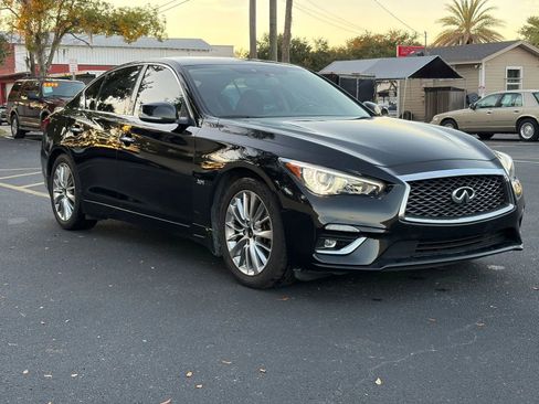 Used 2019 INFINITI Q50 Luxe image 3