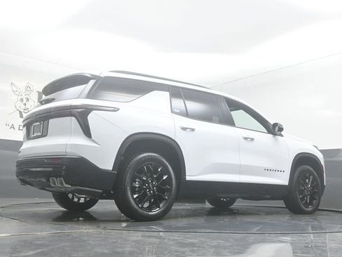 New 2026 Chevrolet Traverse LT w/ Midnight/Sport Edition FWD image 12
