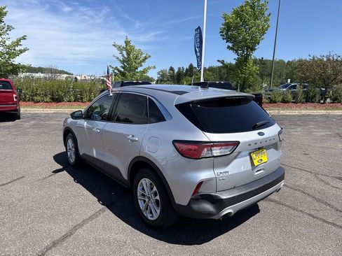 Used 2020 Ford Escape SE AWD/4WD image 8
