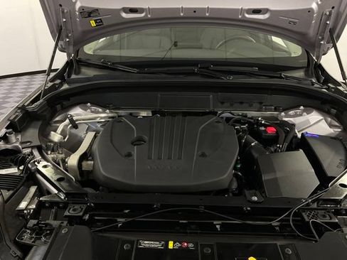 Certified 2026 Volvo XC60 B5 Plus AWD/4WD image 37