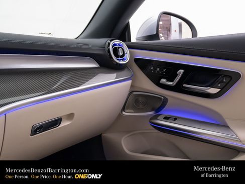 New 2026 Mercedes-Benz CLE 300 4MATIC Cabriolet image 32
