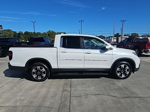 Used 2020 Honda Ridgeline RTL image 2