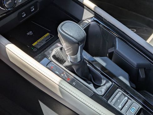 Used 2023 Honda Accord Touring image 23