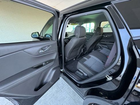 Used 2024 Chevrolet Blazer LT w/ Convenience Package image 17