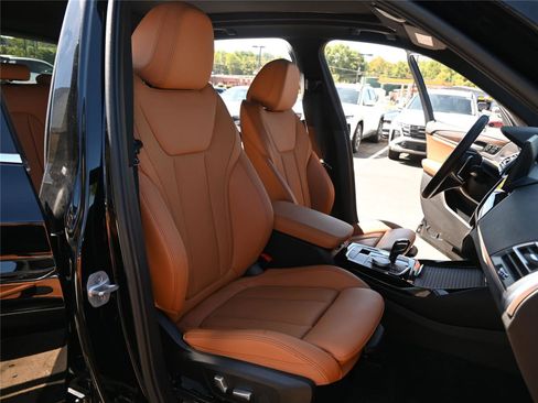 Used 2023 BMW X3 xDrive30i w/ Premium Package image 25