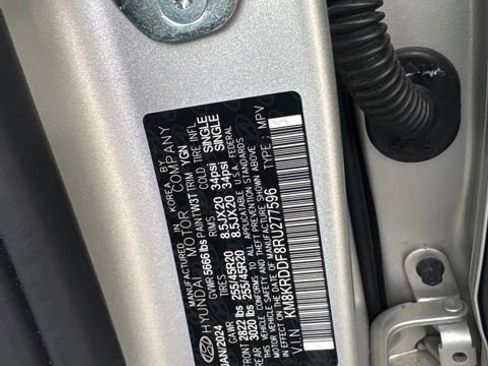 Used 2024 Hyundai Ioniq 5 Limited AWD/4WD image 4