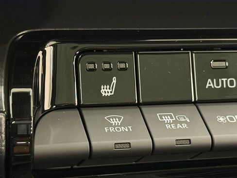 New 2026 Toyota Prius AWD image 28