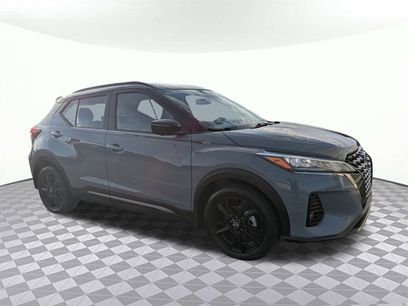 Used 2022 Nissan Kicks SR