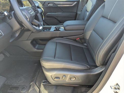 New 2026 GMC Acadia Elevation image 22