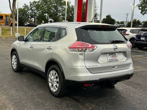 Used 2015 Nissan Rogue S FWD image 6