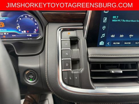 Used 2024 Chevrolet Tahoe Premier AWD/4WD image 21