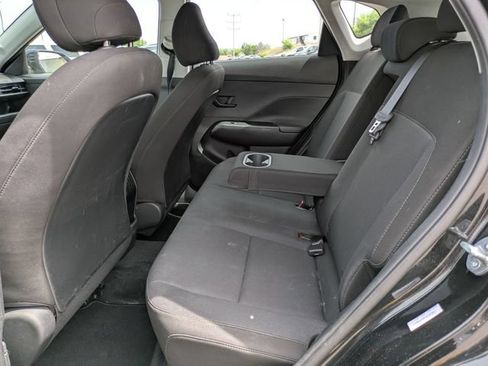 Used 2025 Hyundai Kona SE AWD/4WD image 18