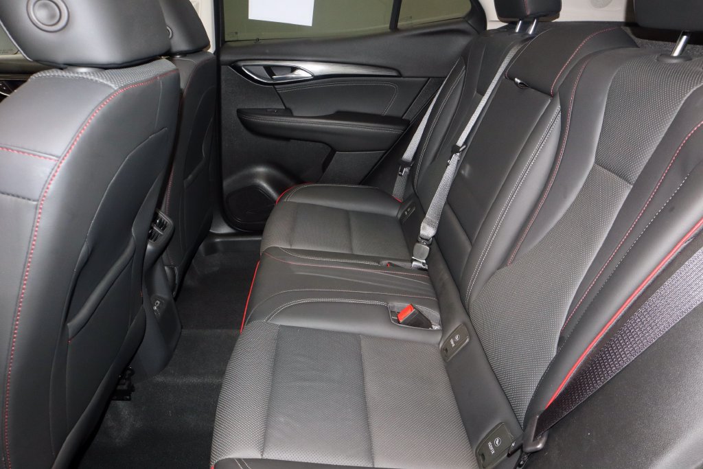 Used 2023 Buick Envision Essence w/ Sport Touring Package AWD/4WD image 22