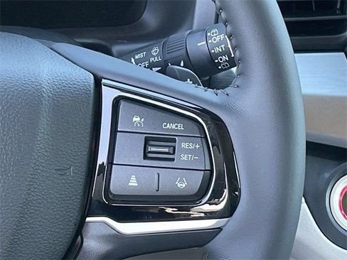New 2026 Honda Odyssey EX-L image 13