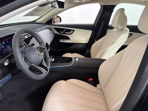New 2027 Mercedes-Benz E 450 4MATIC Sedan image 11
