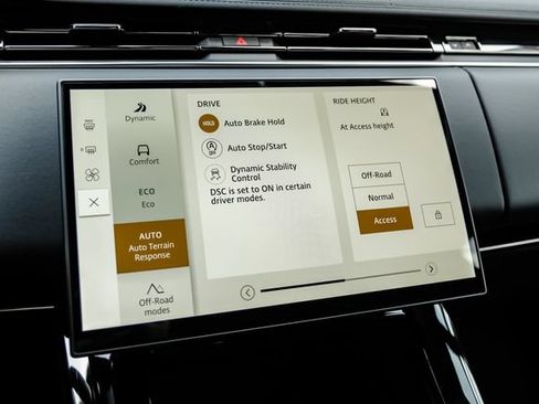 New 2026 Land Rover Range Rover Sport SE AWD/4WD image 40