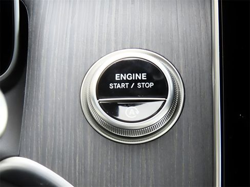 New 2025 Mercedes-Benz GLC 43 AMG 4MATIC image 28