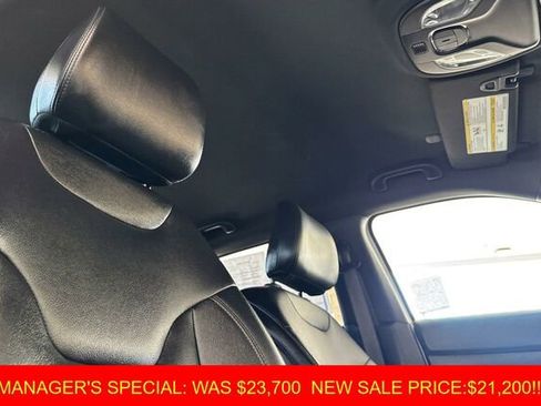 Used 2024 Jeep Compass Limited image 14