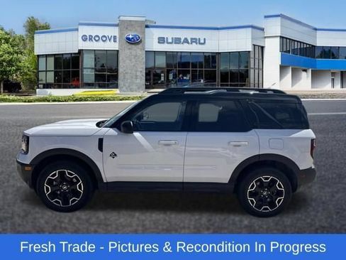Used 2025 Ford Bronco Sport Outer Banks AWD/4WD image 2