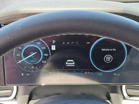 New 2026 Hyundai Elantra Limited FWD image 12