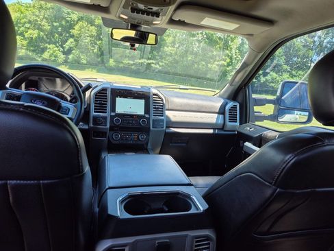 Used 2017 Ford F350 Lariat w/ Lariat Ultimate Package image 20