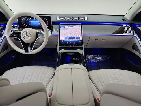 Certified 2022 Mercedes-Benz S 500 4MATIC image 24