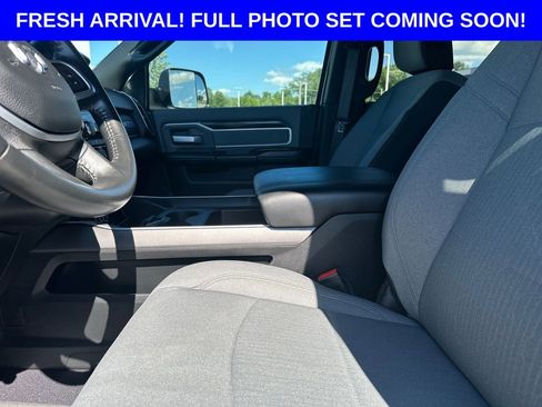 Used 2022 RAM 2500 Big Horn w/ Level A Equipment Group AWD/4WD image 10