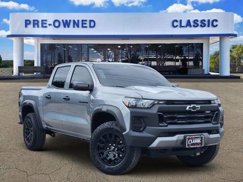 Used 2025 Chevrolet Colorado Trail Boss AWD/4WD image 1