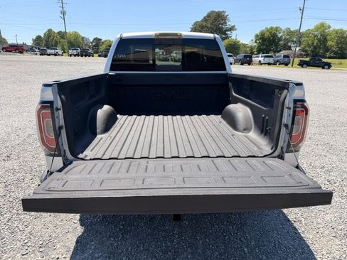 Used 2017 GMC Sierra 1500 SLT AWD/4WD image 16