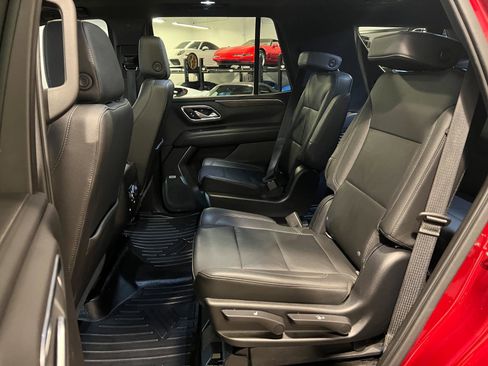 Used 2021 Chevrolet Tahoe Z71 image 28