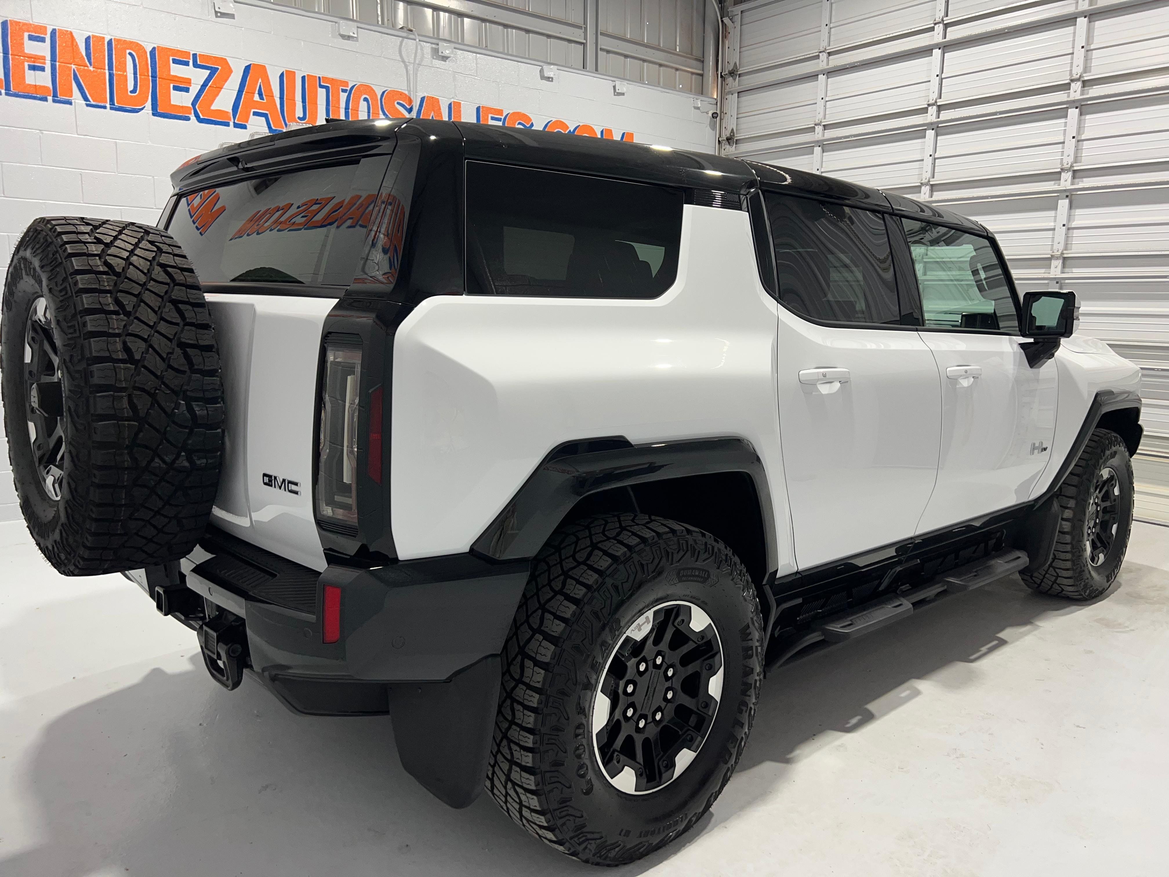 Used 2024 GMC Hummer EV 2X w/ Extreme Off-Road Package AWD/4WD image 5