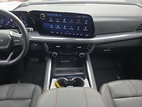 Used 2025 Chevrolet Tahoe RST w/ Comfort Package RWD image 16