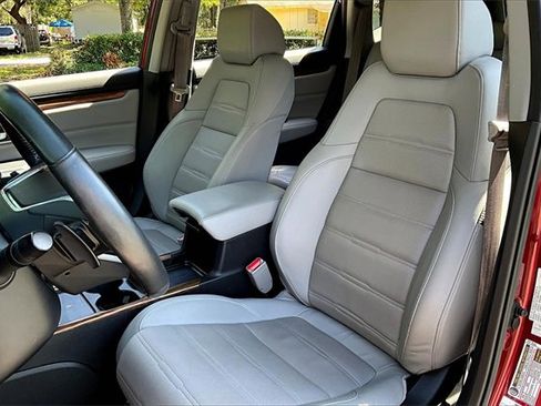 Used 2021 Honda CR-V Touring image 18