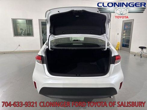 New 2026 Toyota Corolla LE image 12