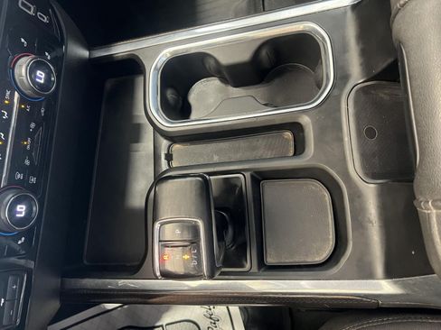 Used 2023 Chevrolet Silverado 1500 RST AWD/4WD image 18