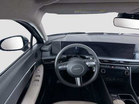 Used 2024 Hyundai Sonata SEL image 17