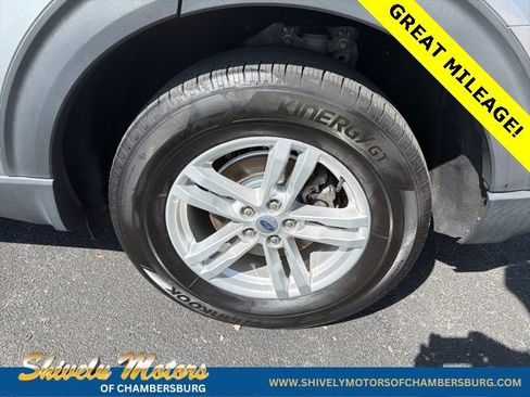 Used 2020 Ford Explorer XLT w/ Equipment Group 202A image 10